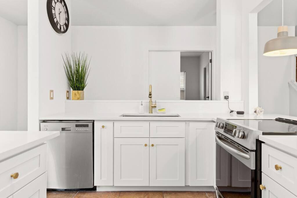 5 Bedrooms With Chefs Kitchen 2 Masters Room And Game Lounge سان أنطونيو المظهر الخارجي الصورة