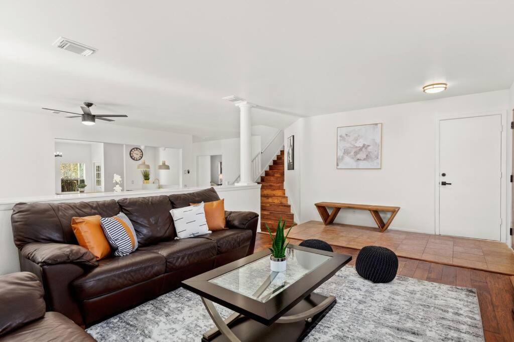 5 Bedrooms With Chefs Kitchen 2 Masters Room And Game Lounge سان أنطونيو المظهر الخارجي الصورة
