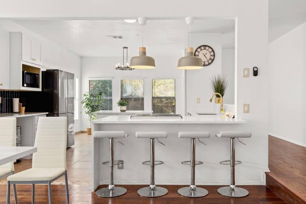 5 Bedrooms With Chefs Kitchen 2 Masters Room And Game Lounge سان أنطونيو المظهر الخارجي الصورة